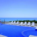 клиф на плажа - Byala Cliff First Line Apartman *