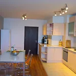 клиф на плажа - Byala Cliff First Line Apartman Bjala
