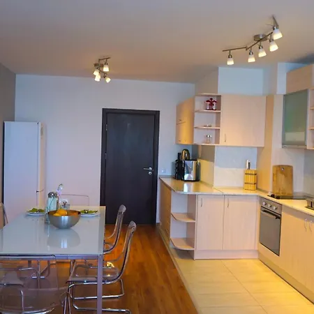 клиф на плажа - Byala Cliff First Line Apartment Byala (Varna)