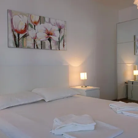 клиф на плажа - Byala Cliff First Line * Byala (Varna)